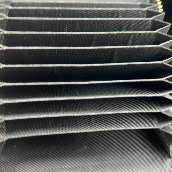 wallet - Picture 2 of 3